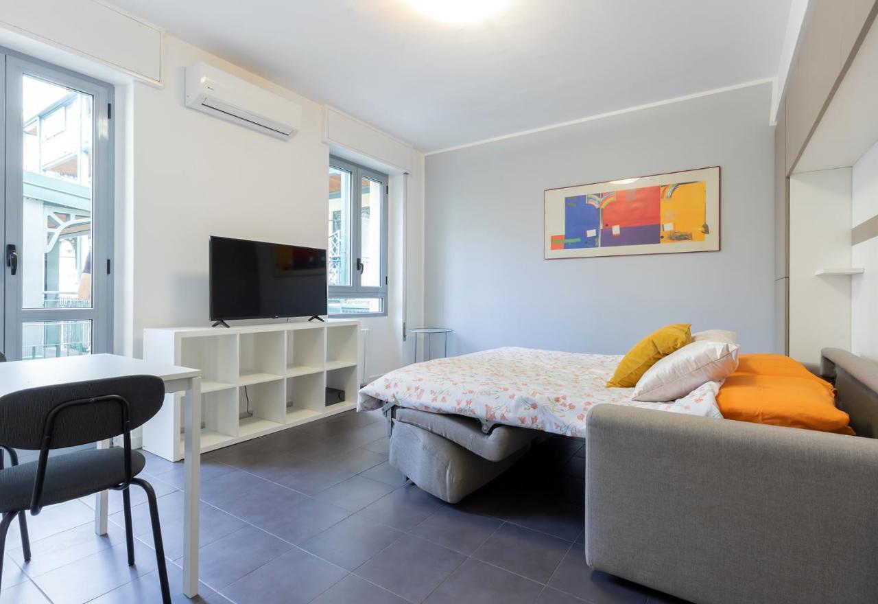 20Mins From Duomo - Renovated Apt Near City Center Lägenhet Milano Exteriör bild