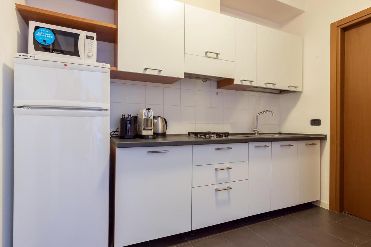 20Mins From Duomo - Renovated Apt Near City Center Lägenhet Milano Exteriör bild